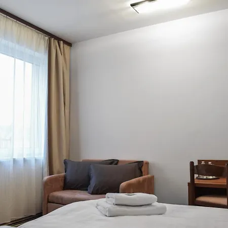 La Rosa Hotel 3*